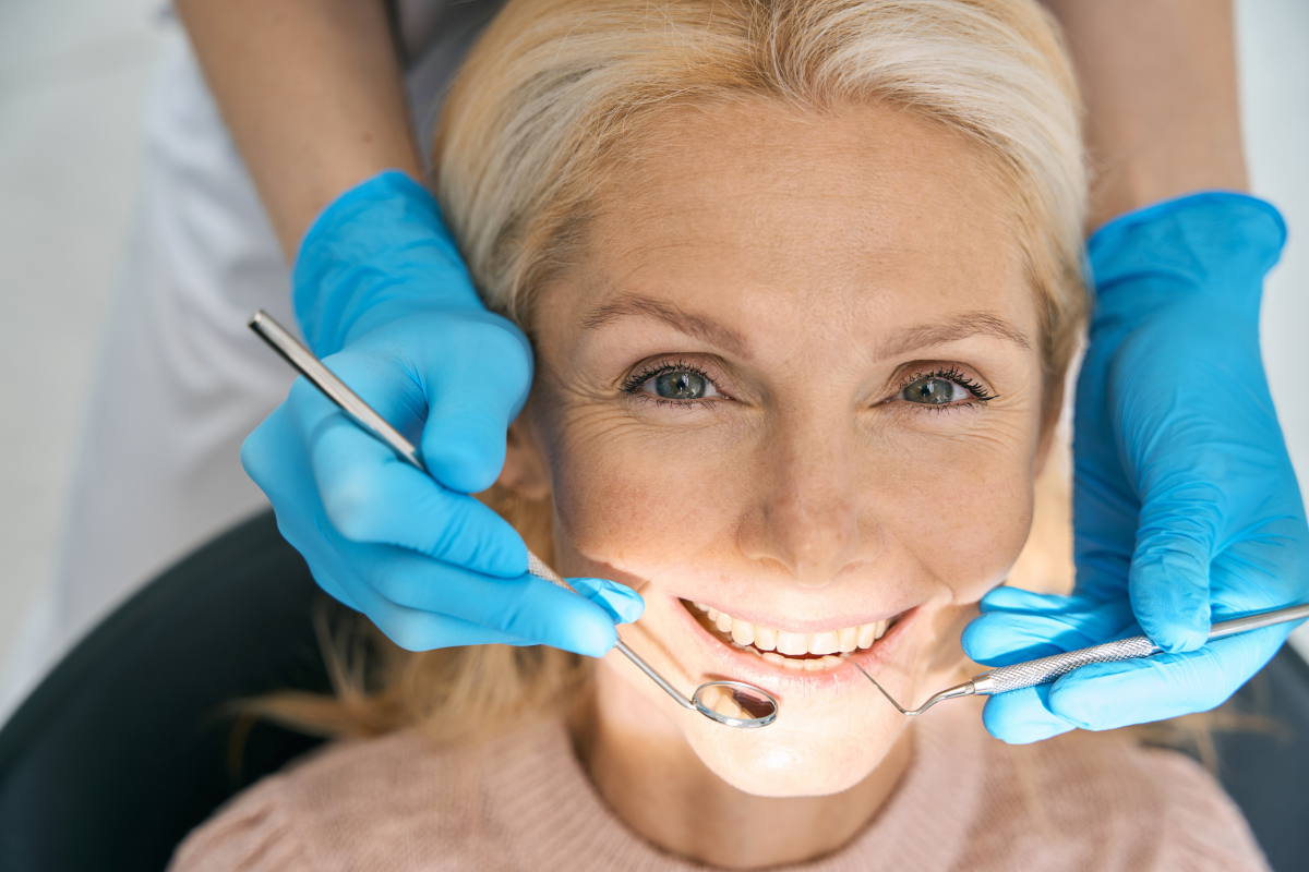 Arcade complète reconstruite sur implants — dentiste Le Beausset