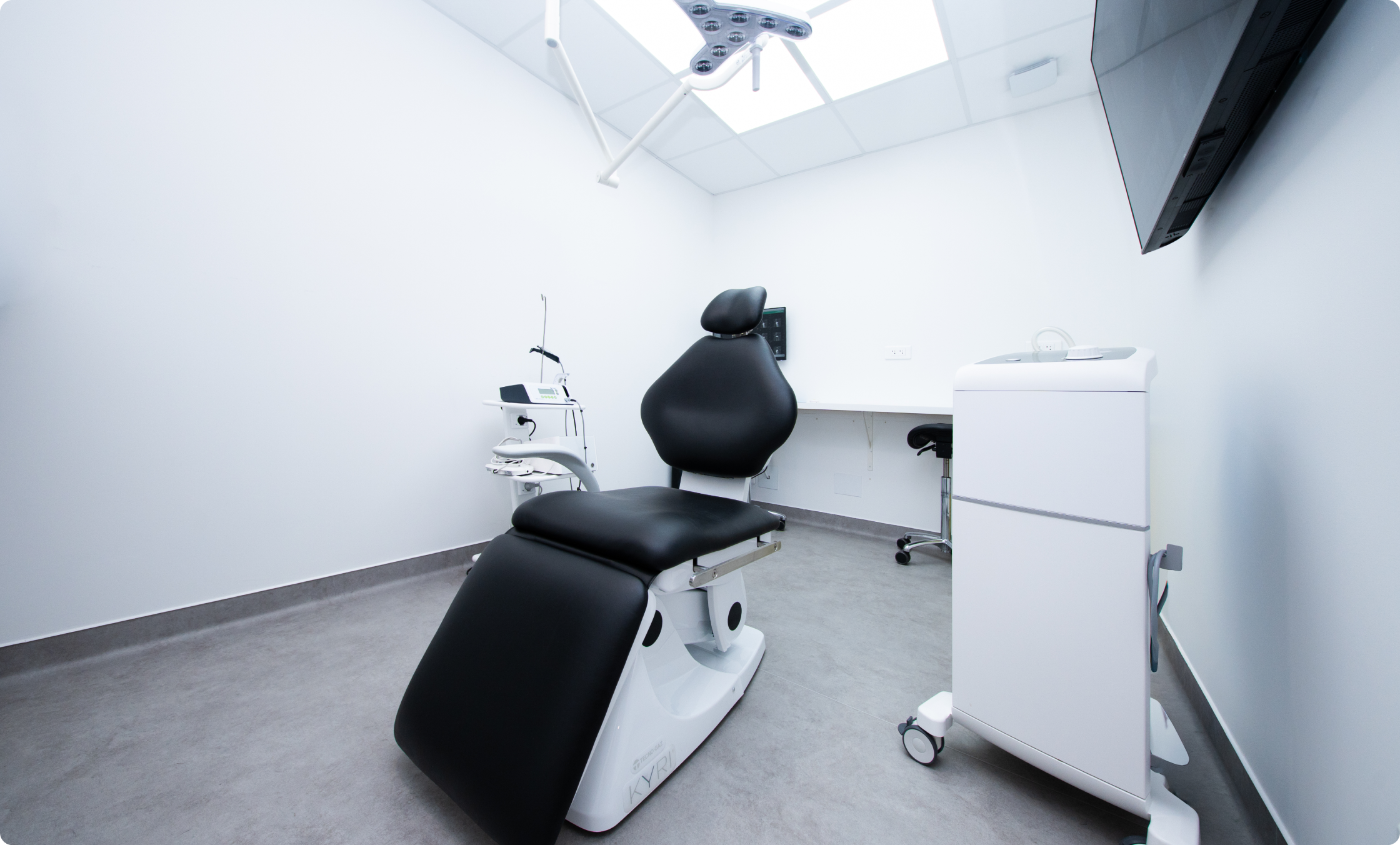 Soins parodontaux préservant le soutien des dents — dentiste Le Beausset, près de Toulon